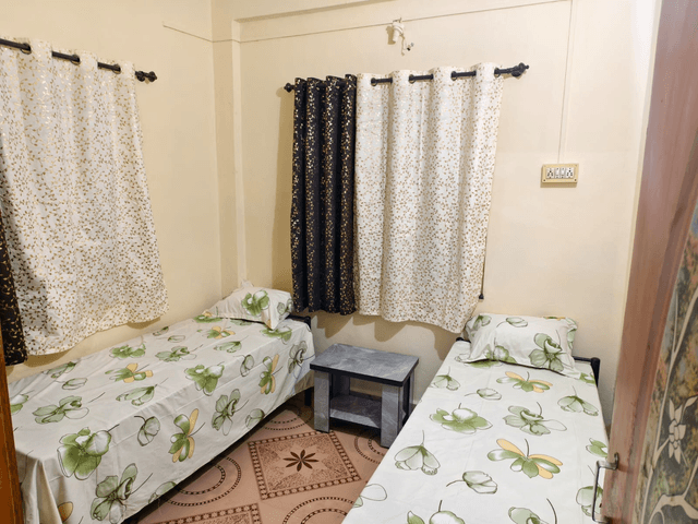 Stay In PG - Image 1